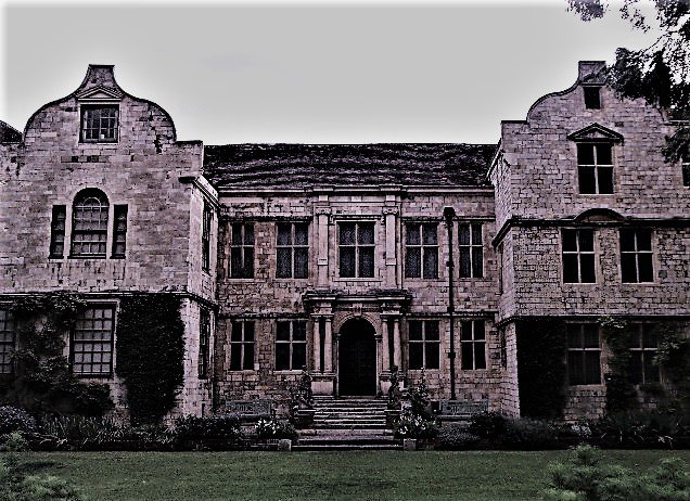 Murder at the Treasurer's House, York