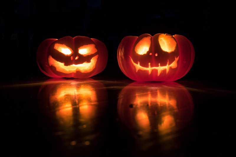 Pumpkin Twins halloween