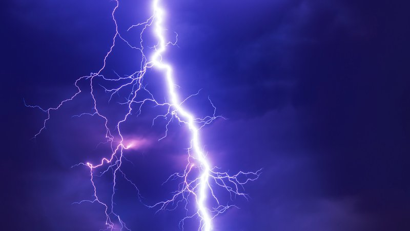 rockwall weather - lightning graphic