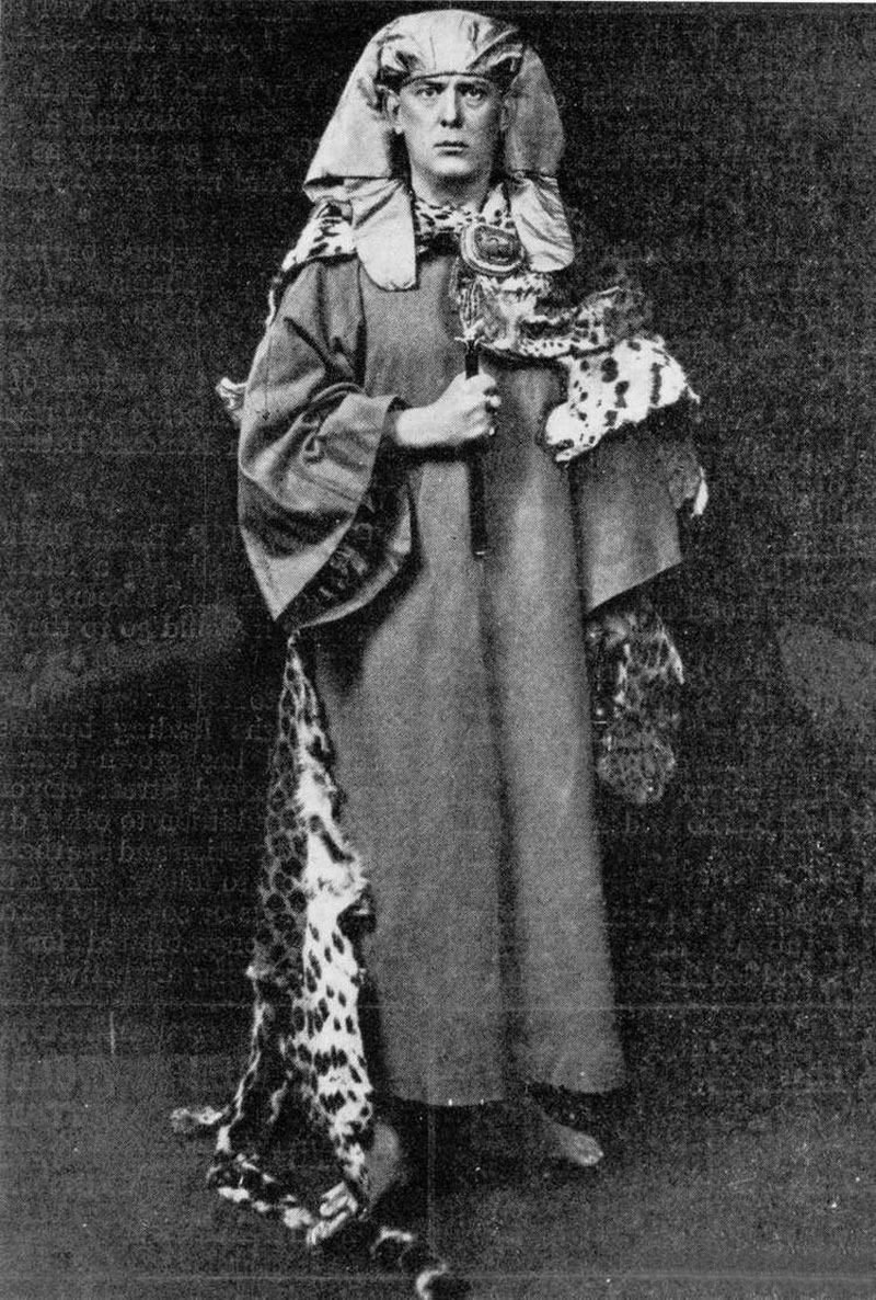 the life of aleister crowley