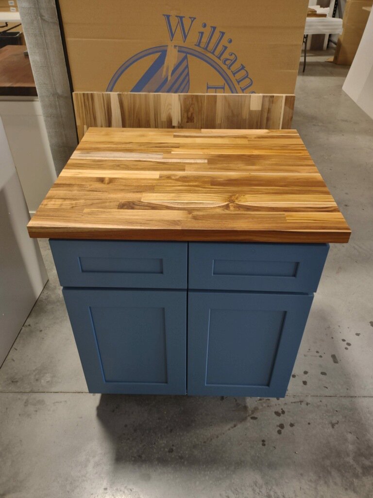 budget kitchen makeover - rolling butcher block cabinet