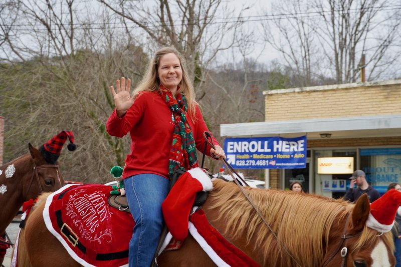 weaverville nc christmas parade